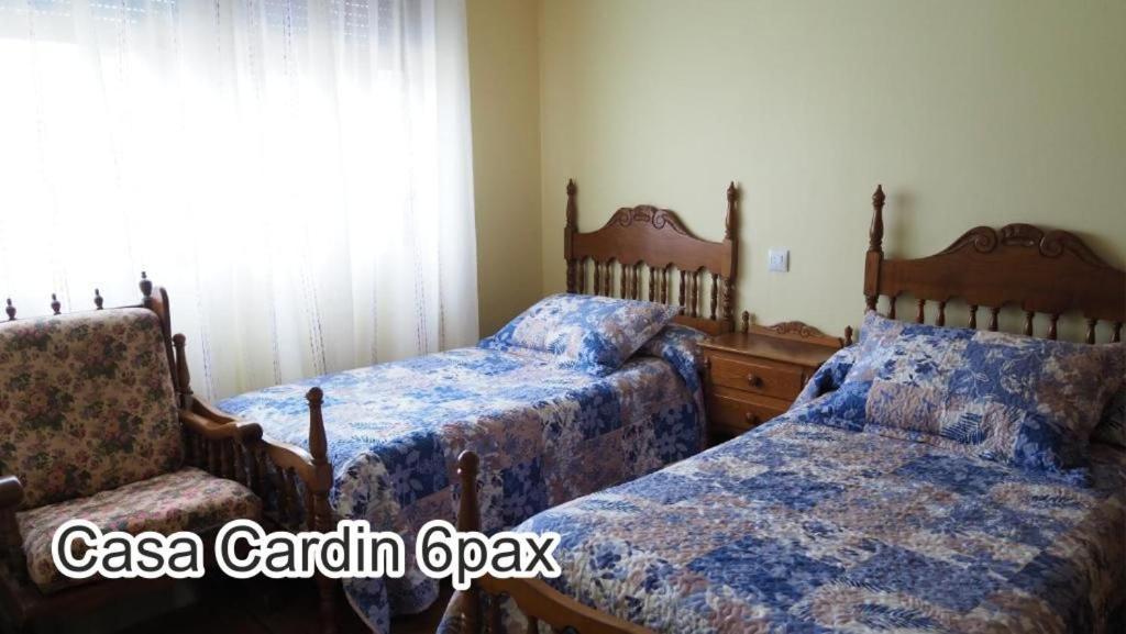 شقة Casa Cardin Onís المظهر الخارجي الصورة
